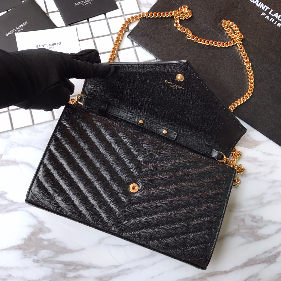 YSL, 377828, MONOGRAM SAINT LAURENT CHAIN WALLET IN BLACK GRAIN, 8.8 5.5 1.6 INCHES, STRAP DROP: 48 CM