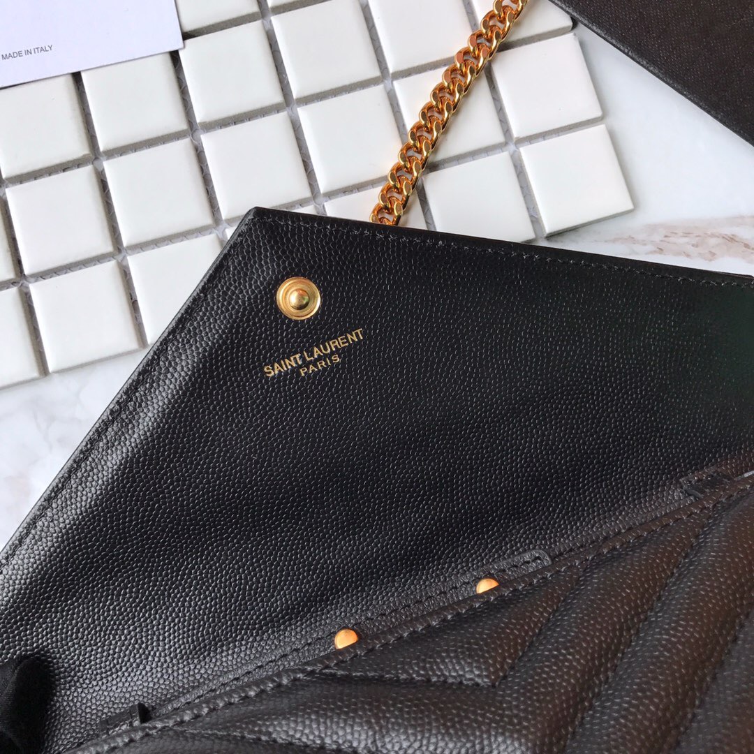 YSL, 377828, MONOGRAM SAINT LAURENT CHAIN WALLET IN BLACK GRAIN, 8.8 5.5 1.6 INCHES, STRAP DROP: 48 CM