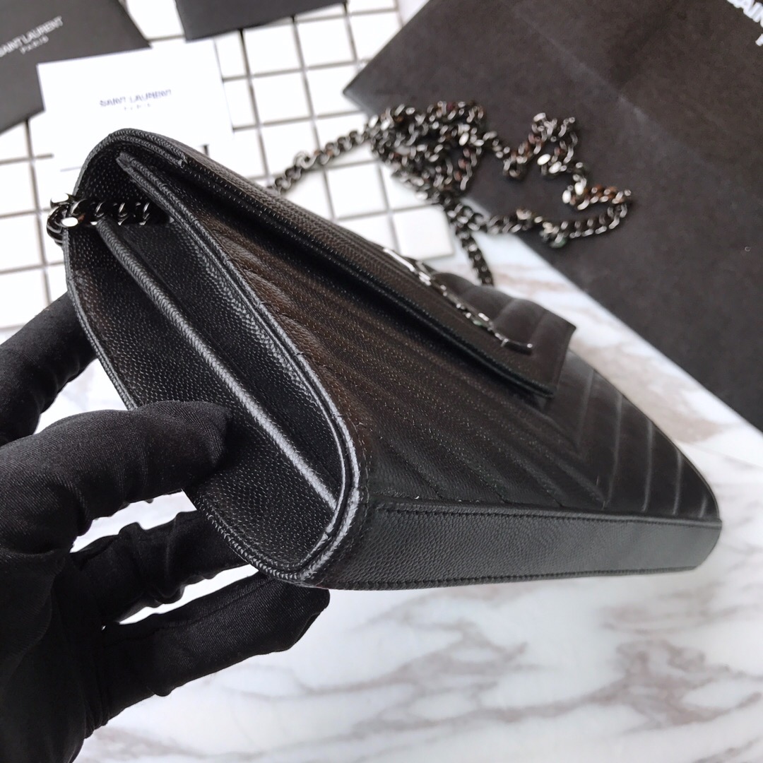 YSL Saint Laurent, 377828, MONOGRAM CHAIN WALLET IN BLACK GRAIN DE POUDRE TEXTURED MATELASSÉ LEATHER, STRAP DROP: 48 CM