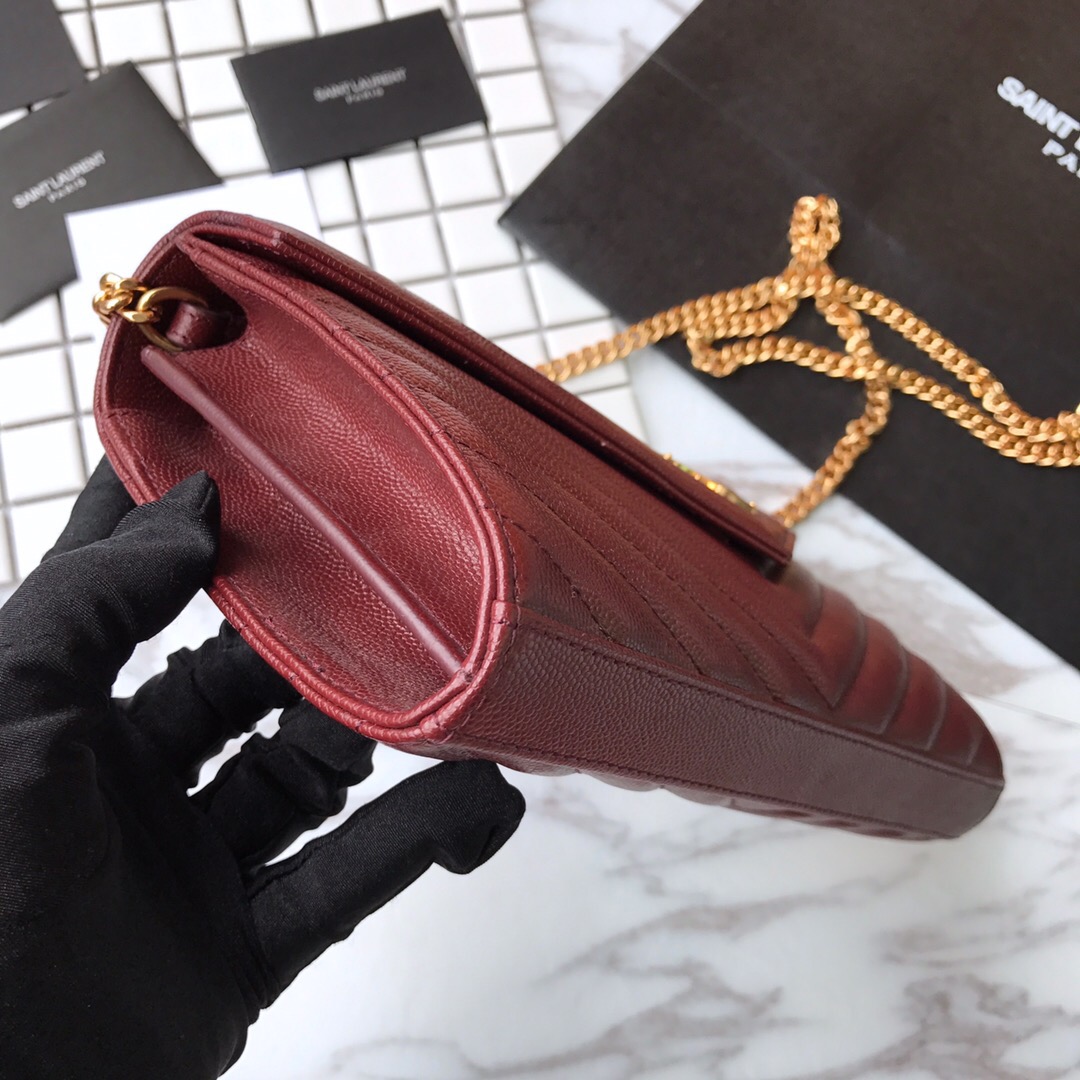YSL Saint Laurent, 377828, MONOGRAM CHAIN WALLET GRAIN DE POUDRE TEXTURED MATELASSÉ LEATHER, STRAP DROP: 48 CM
