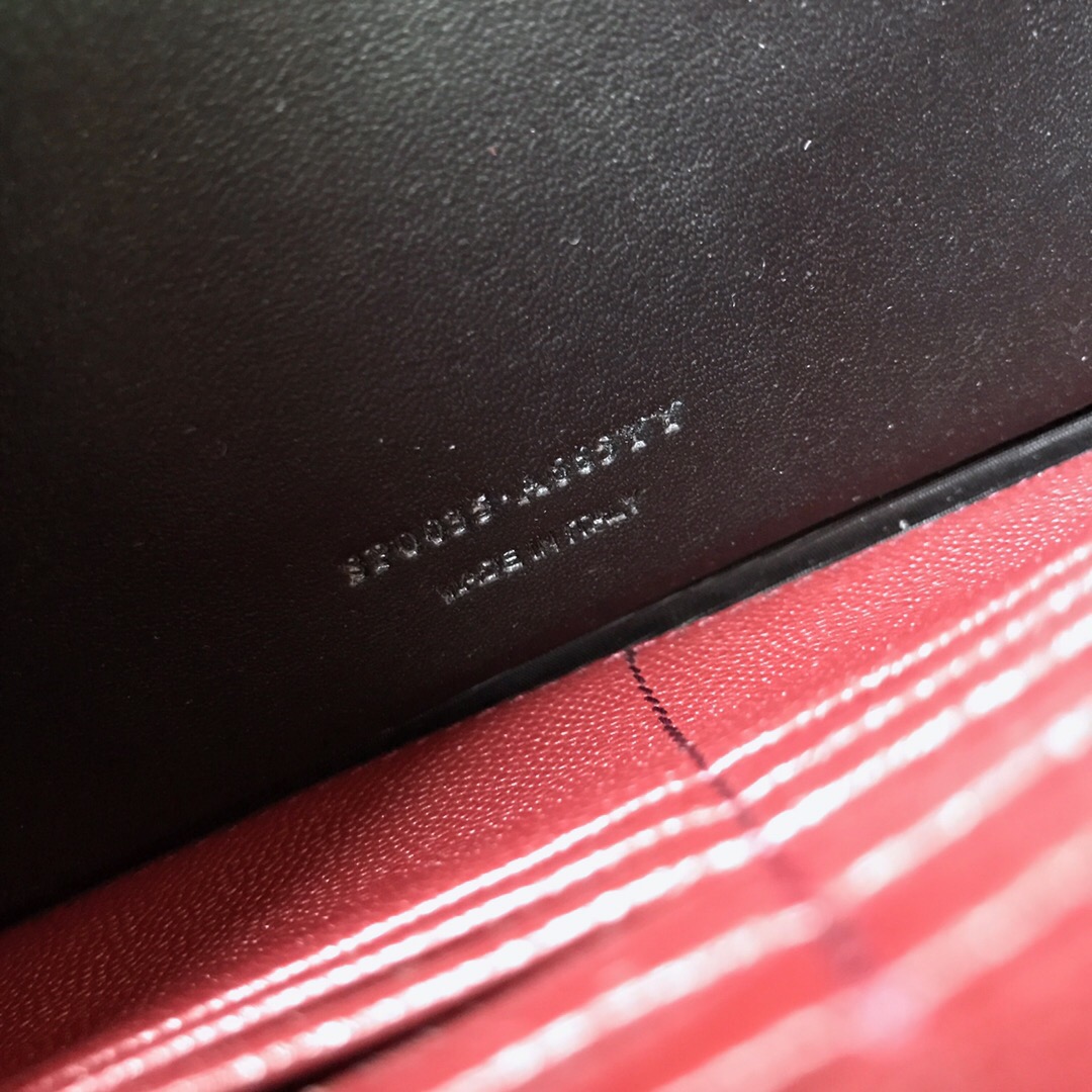 YSL Saint Laurent, 377828, MONOGRAM CHAIN WALLET GRAIN DE POUDRE TEXTURED MATELASSÉ LEATHER, STRAP DROP: 48 CM