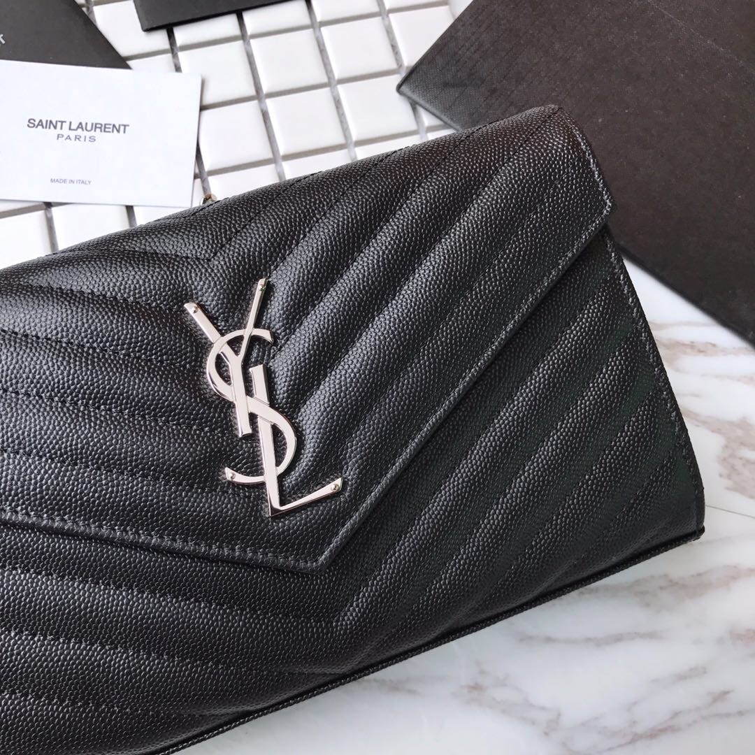 YSL Saint Laurent, 377828, MONOGRAM CHAIN WALLET GRAIN DE POUDRE TEXTURED MATELASSÉ LEATHER, STRAP DROP: 48 CM
