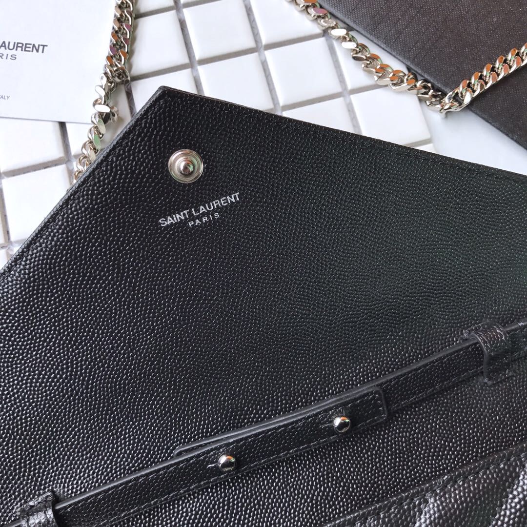 YSL Saint Laurent, 377828, MONOGRAM CHAIN WALLET GRAIN DE POUDRE TEXTURED MATELASSÉ LEATHER, STRAP DROP: 48 CM