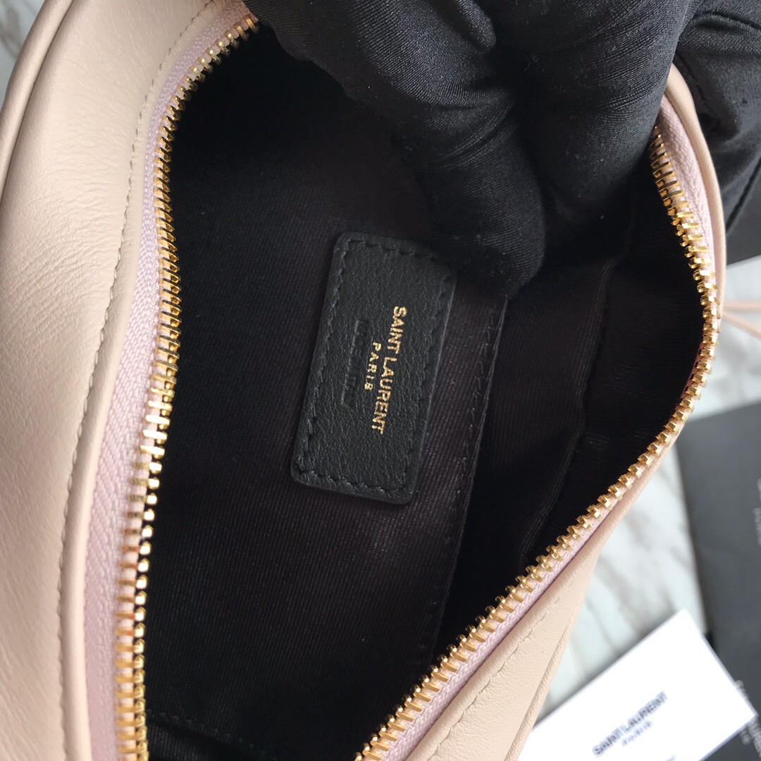 520534, LOU CAMERA BAG IN MATELASSÉ LEATHER, YSL Saint Laurent