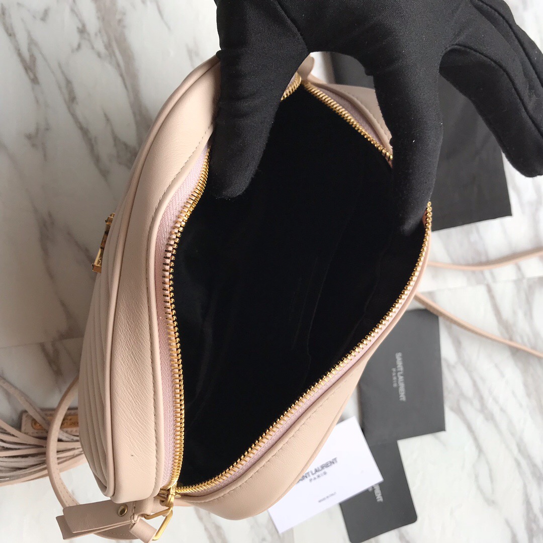 520534, LOU CAMERA BAG IN MATELASSÉ LEATHER, YSL Saint Laurent
