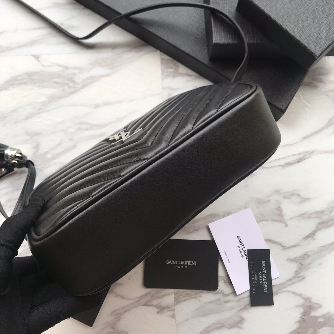 520534, LOU CAMERA BAG IN MATELASSÉ LEATHER, YSL Saint Laurent