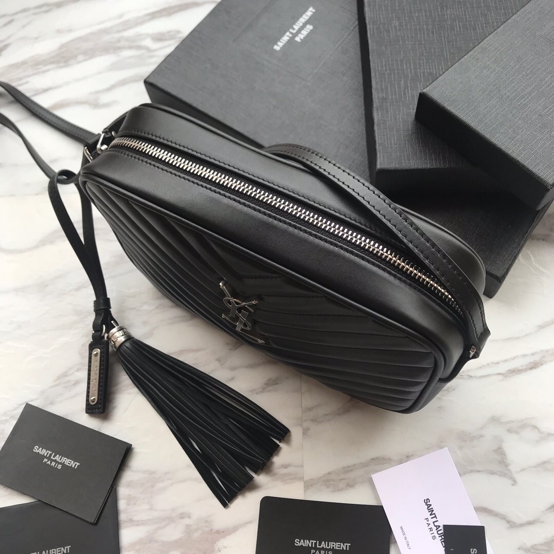 520534, LOU CAMERA BAG IN MATELASSÉ LEATHER, YSL Saint Laurent
