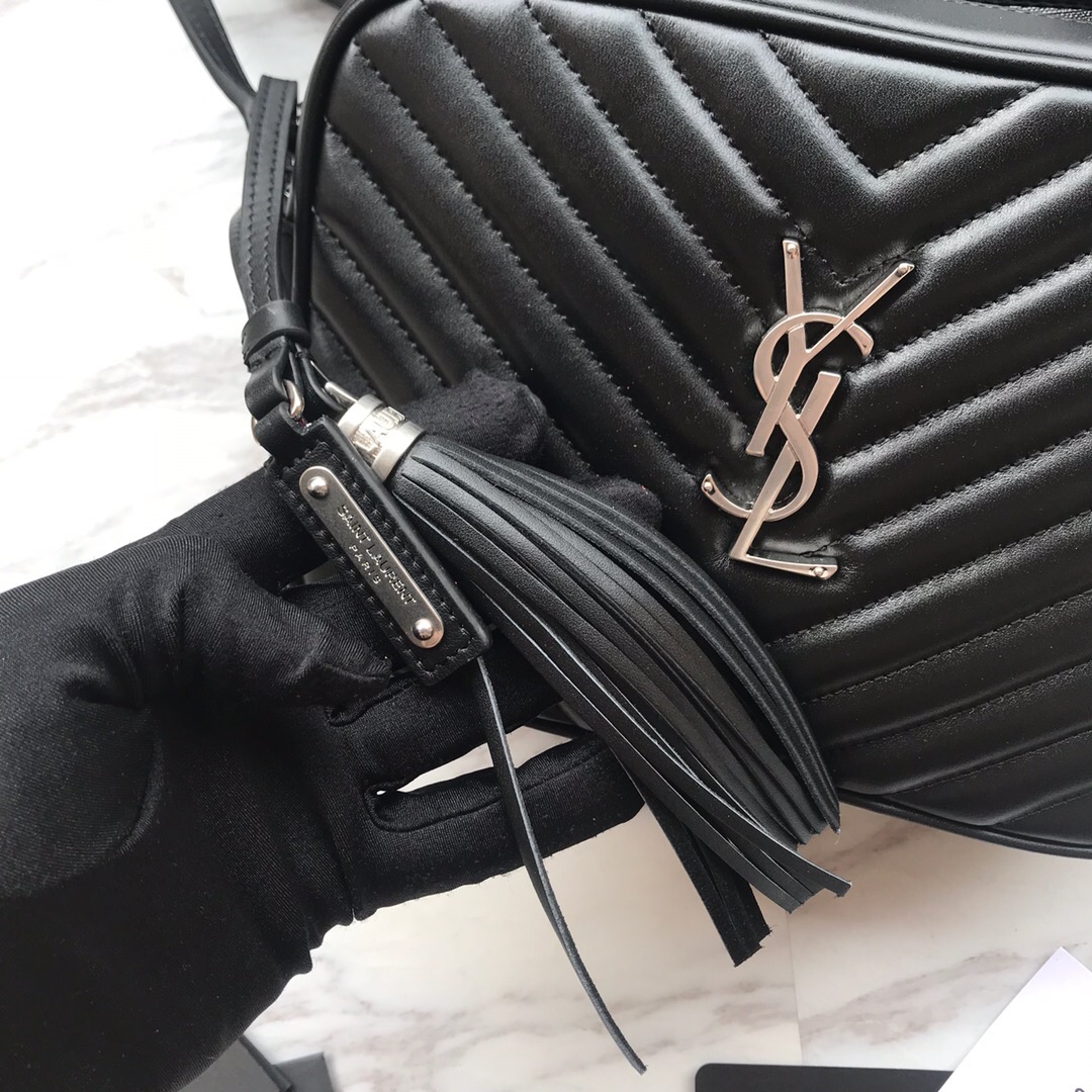 520534, LOU CAMERA BAG IN MATELASSÉ LEATHER, YSL Saint Laurent