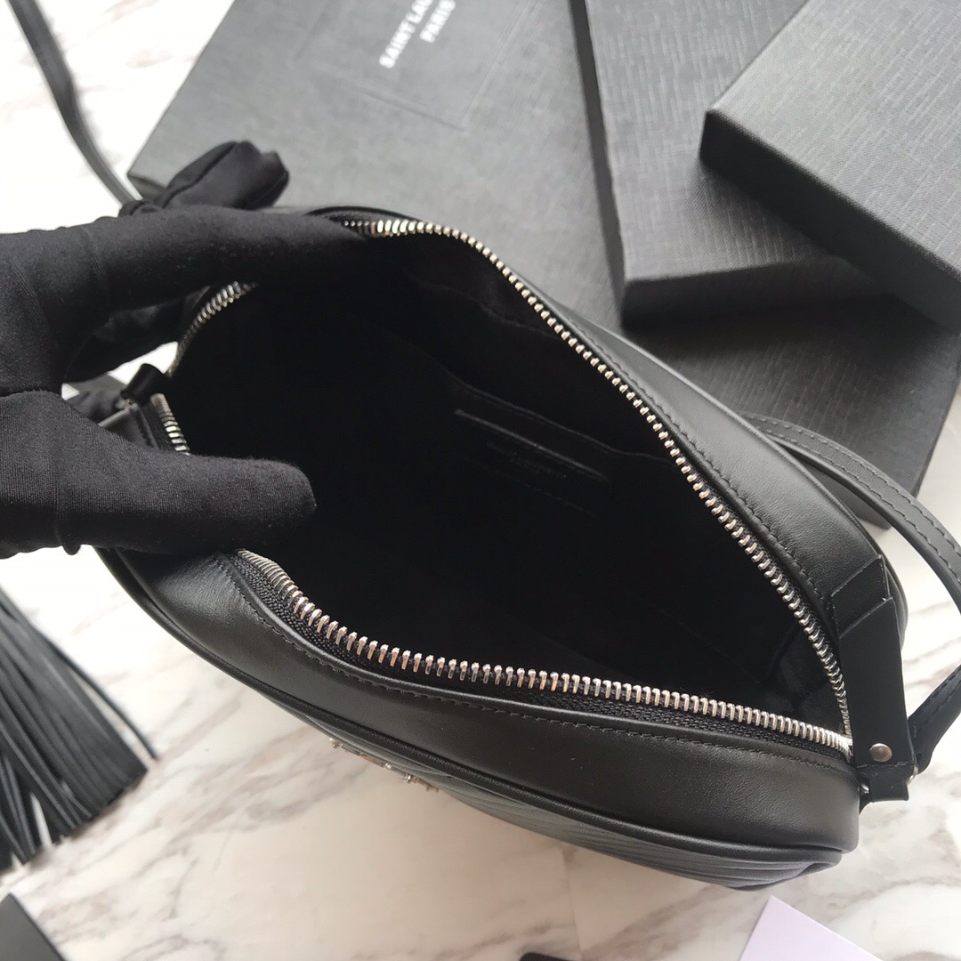 520534, LOU CAMERA BAG IN MATELASSÉ LEATHER, YSL Saint Laurent