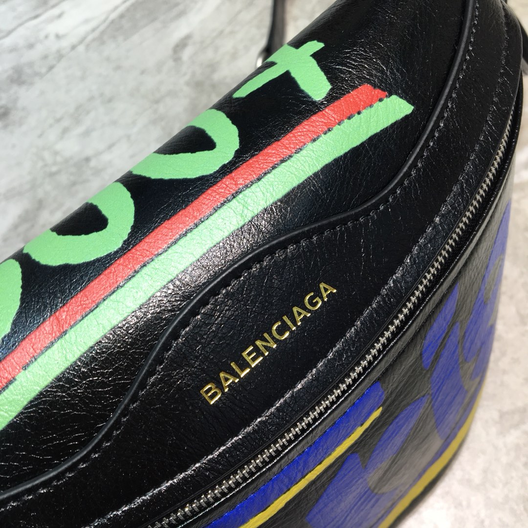 SOUVENIRS XXS BELTPACK GRAFFITI, Balenciaga Bag