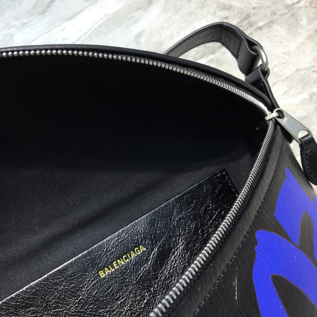 SOUVENIRS XXS BELTPACK GRAFFITI, Balenciaga Bag