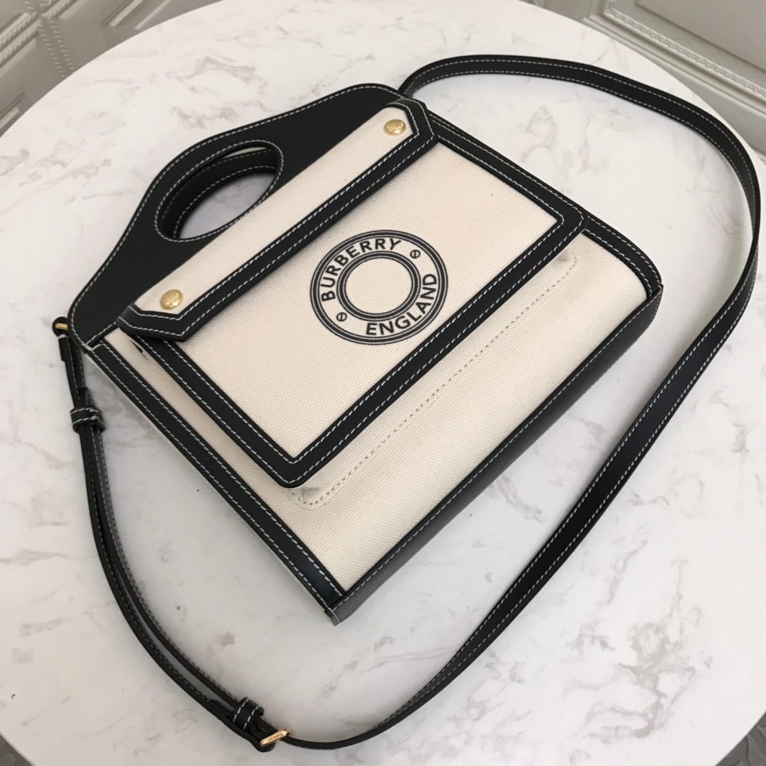 80146131 Tote bags, Burberry