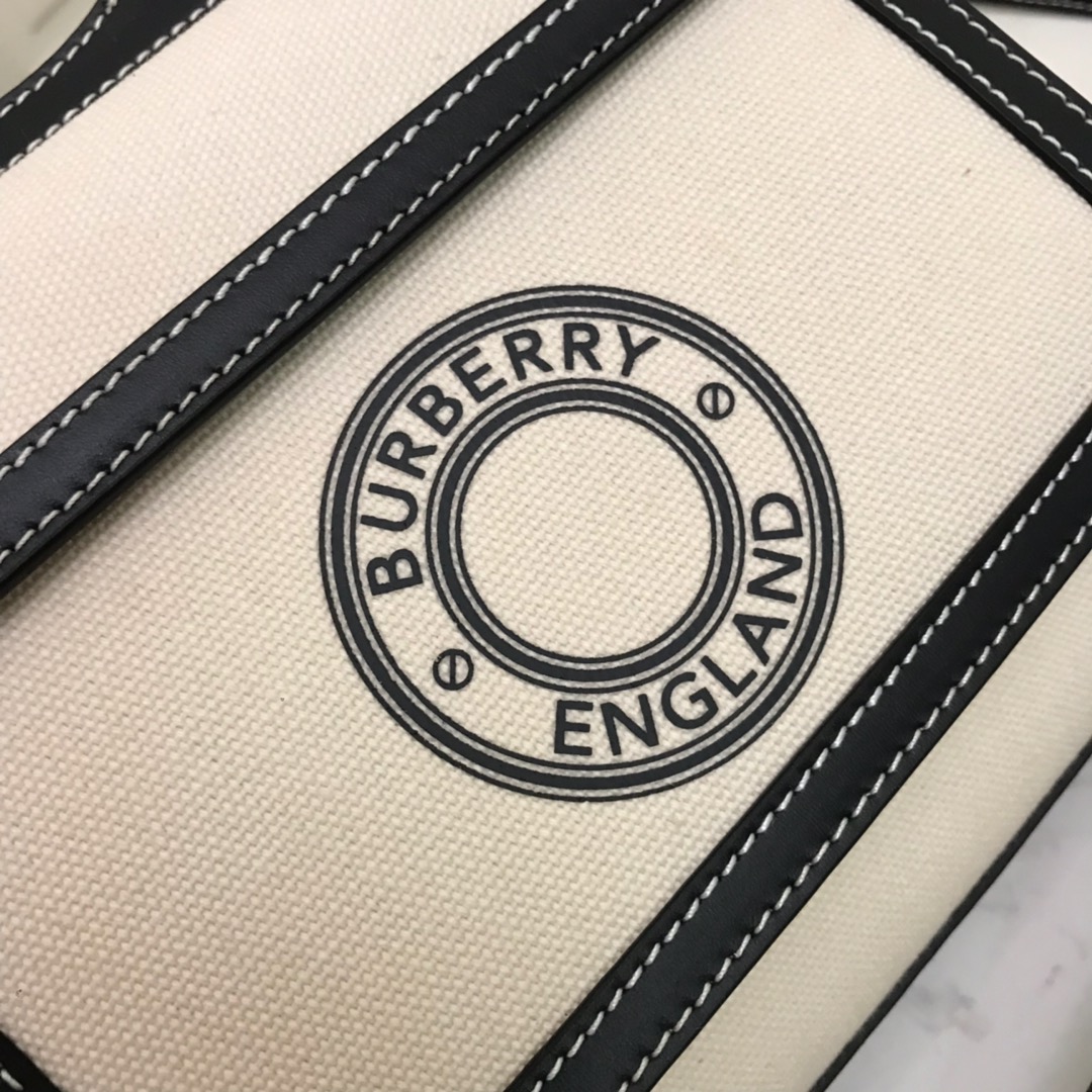 80146131 Tote bags, Burberry