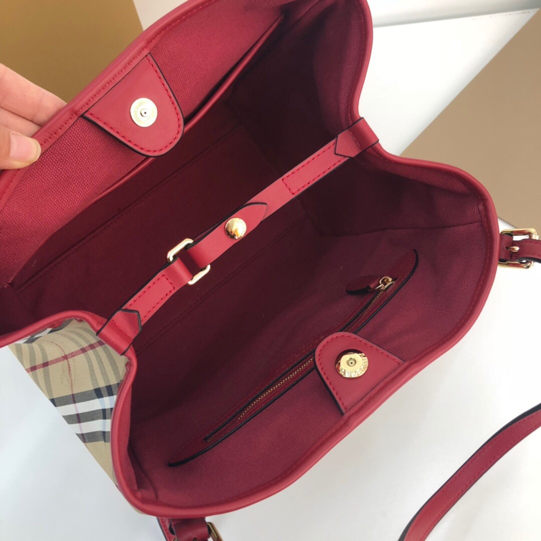Tote in Vintage Check, Burberry