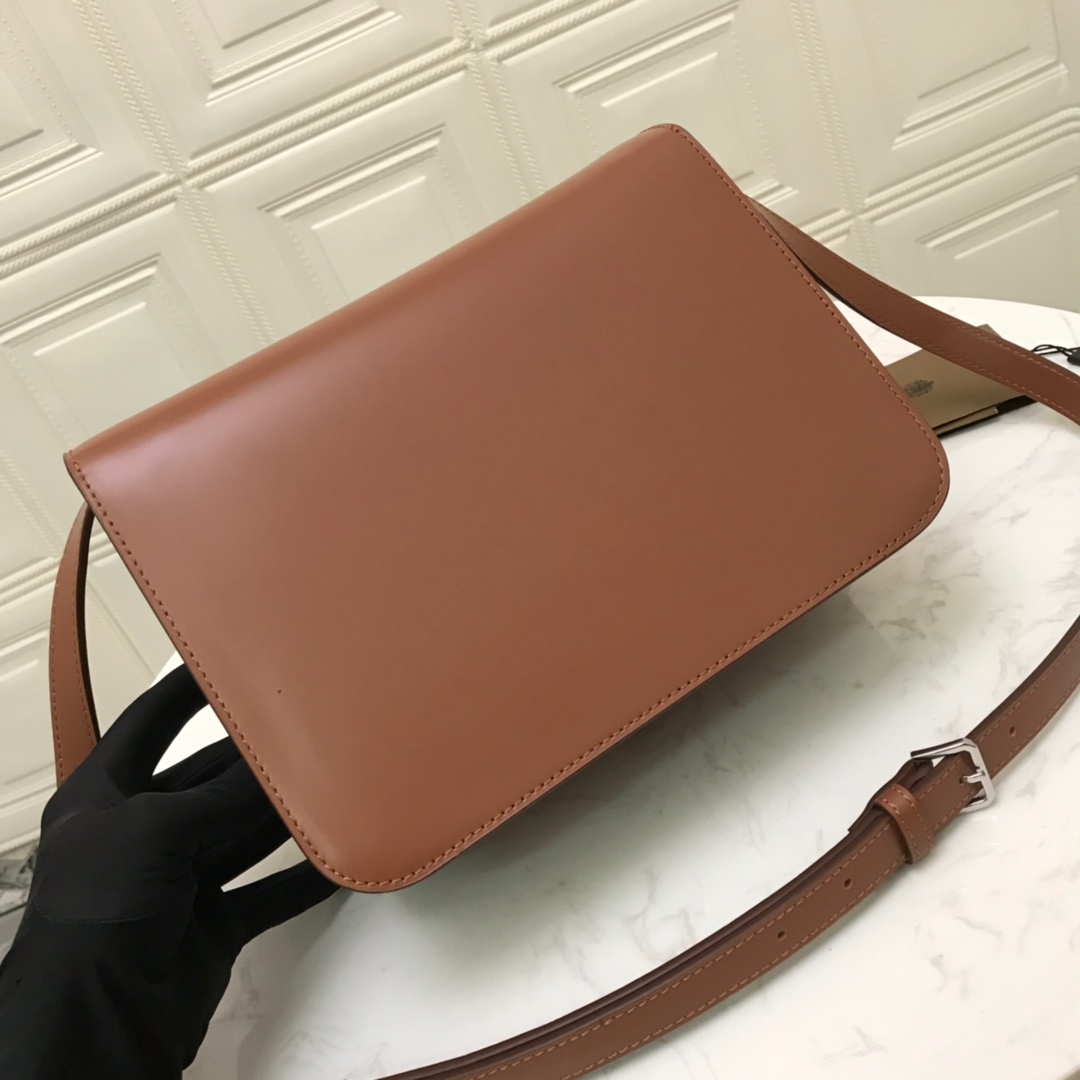 80103351 Medium Leather TB Bag, BURBERRY BAGS