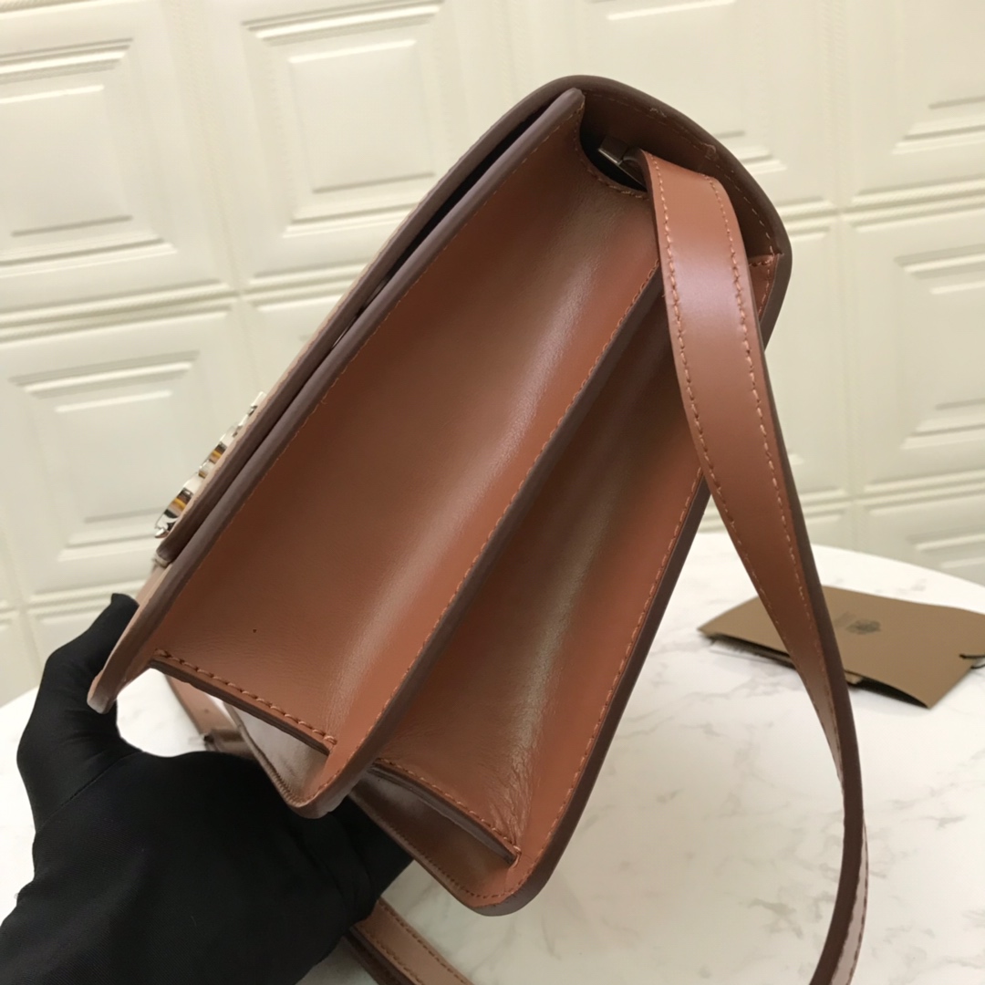 80103351 Medium Leather TB Bag, BURBERRY BAGS