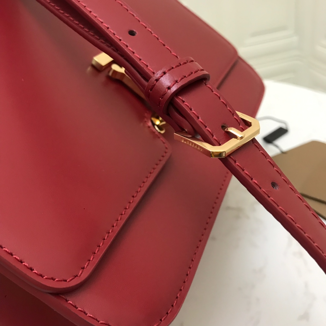 80103351 Medium Leather TB Bag, BURBERRY BAGS