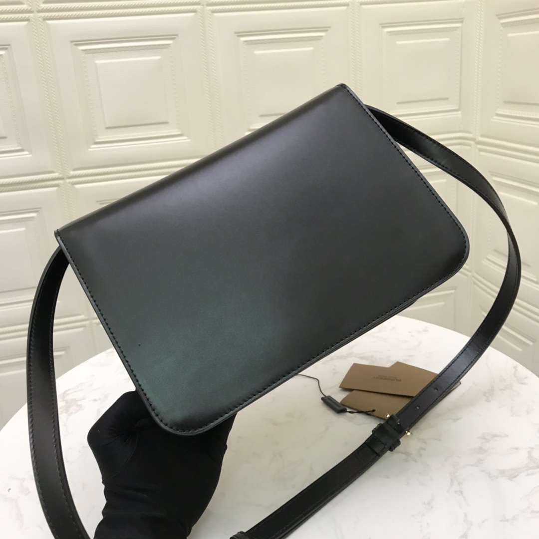 80103351 Medium Leather TB Bag, BURBERRY BAGS