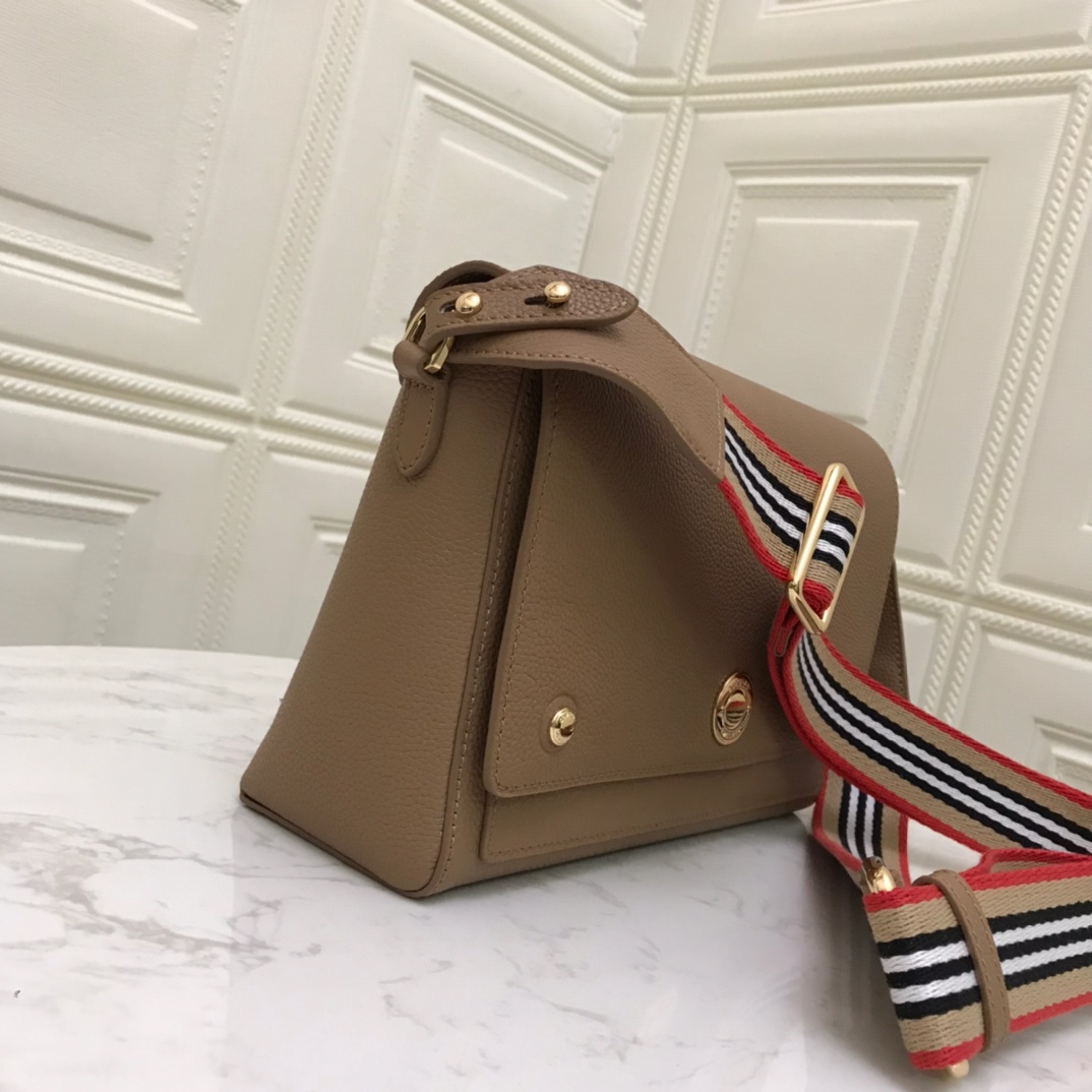 Grainy Leather Note Crossbody Bag, Burberry Handbag