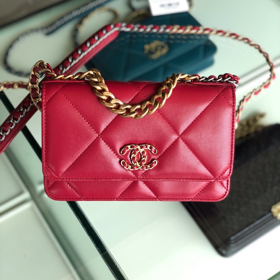 AP0957 chanel 19 wallet on chain, Chanel 19 Bag