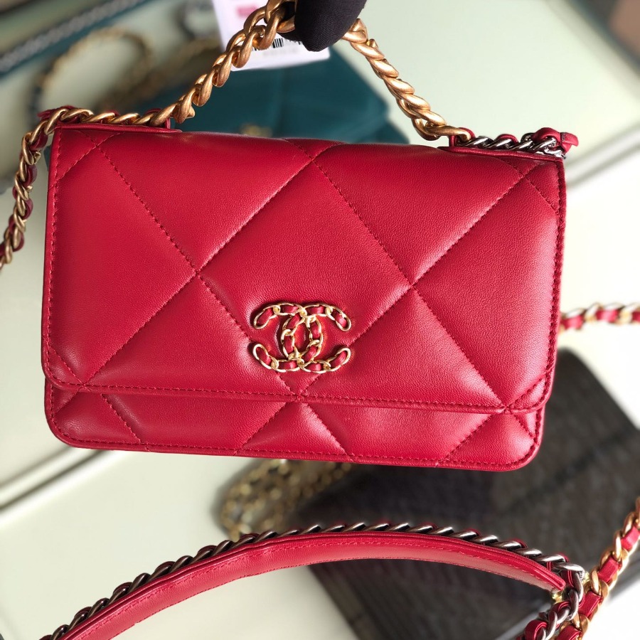AP0957 chanel 19 wallet on chain, Chanel 19 Bag