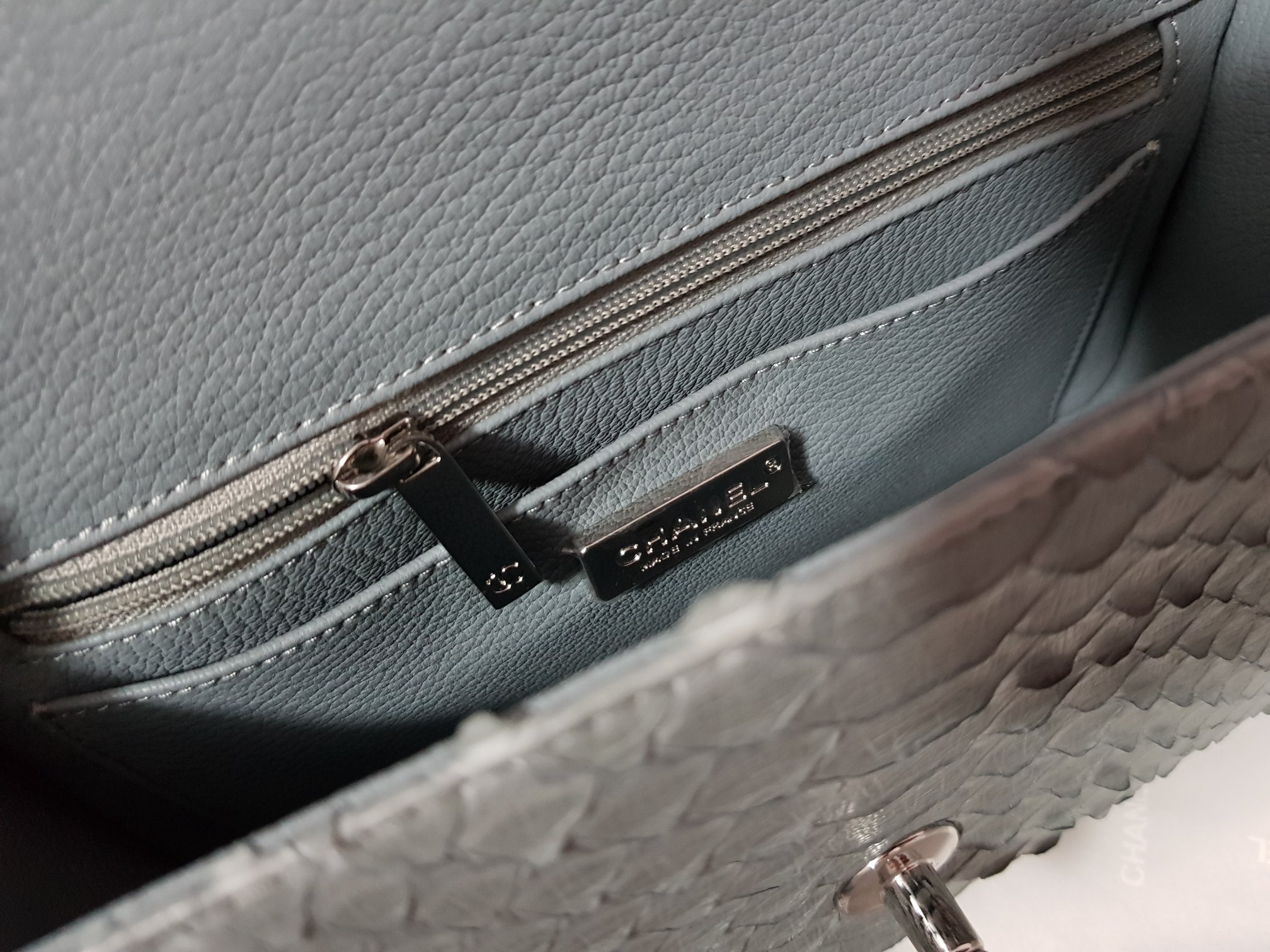 chanel small classic bag