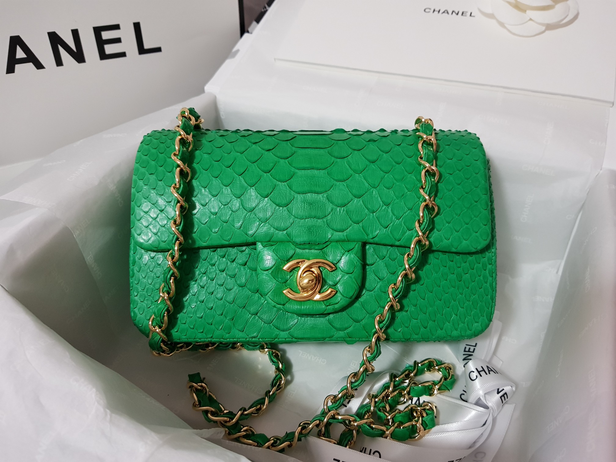 chanel small classic bag