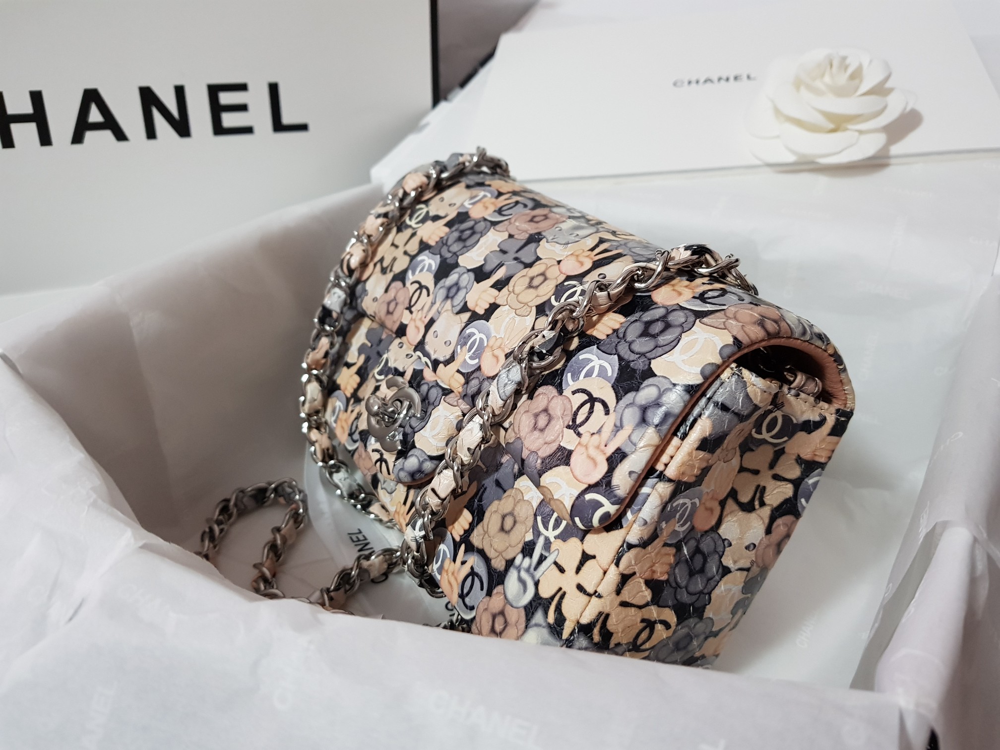 chanel small classic bag