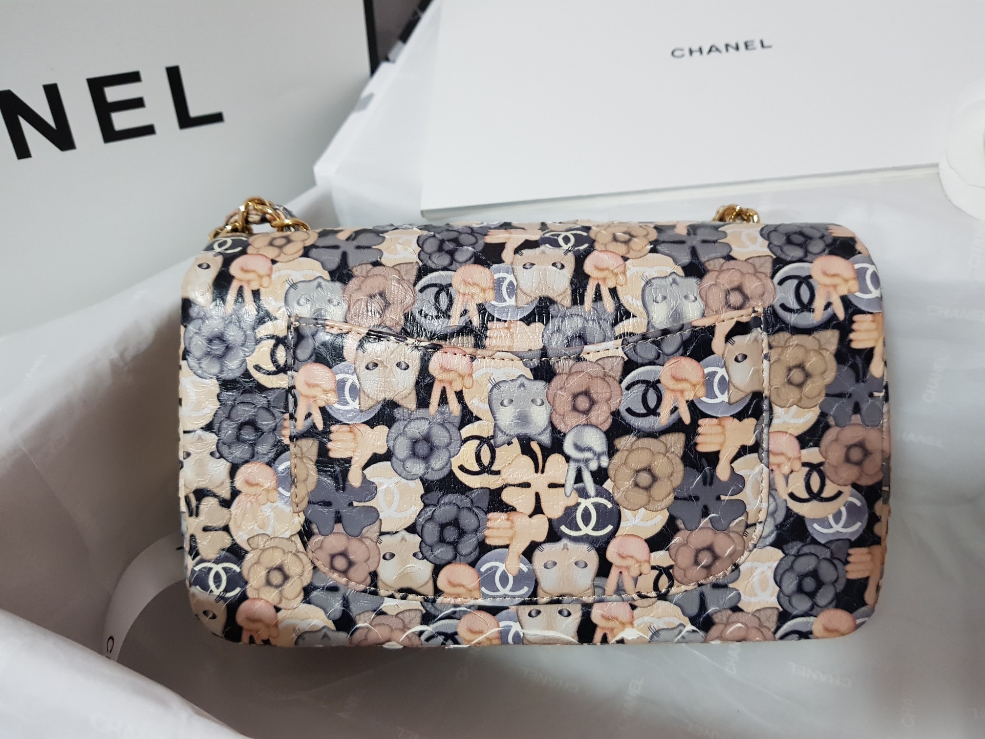 chanel small classic bag
