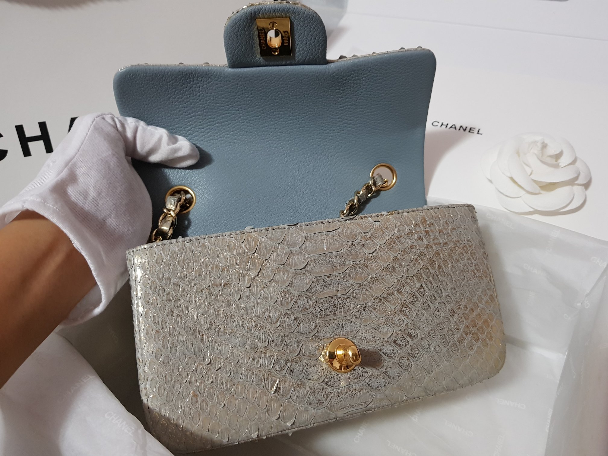 chanel small classic bag