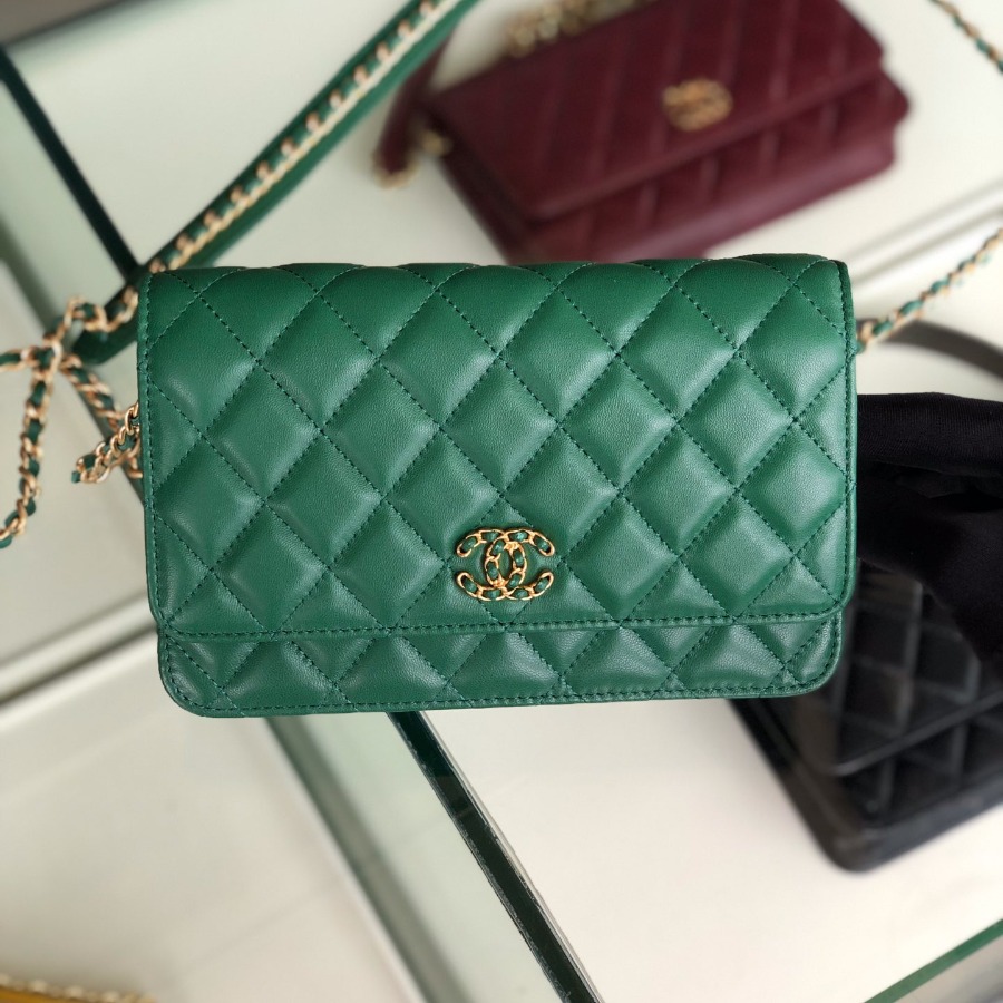 AP0724 Wallet On Chain, Chanel Bag
