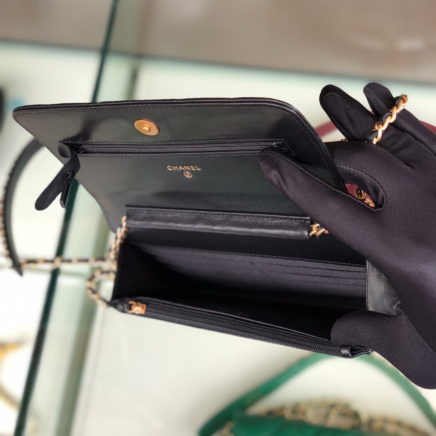 AP0724 Wallet On Chain, Chanel Bag