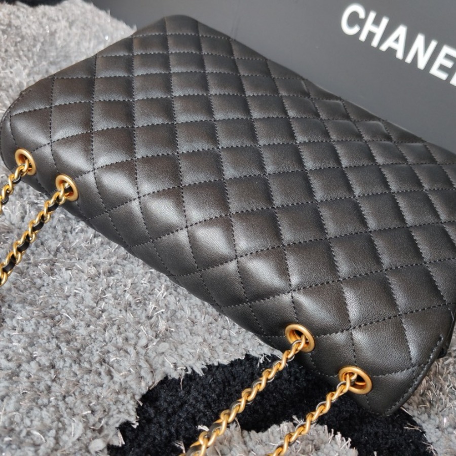  A57276, Flap Bag, Lambskin & Gold-Tone Metal, Chanel handbag
