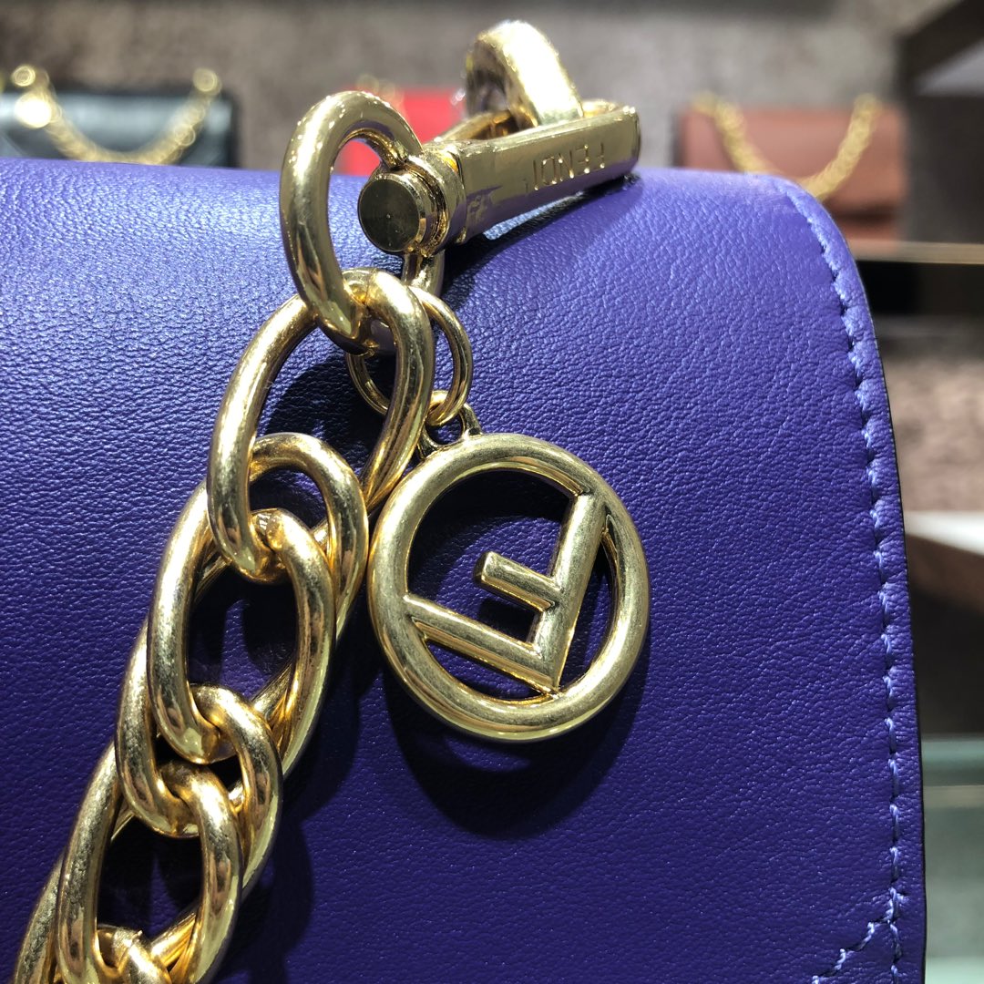 KAN U, Black leather bag, Fendi Shoulder Bag