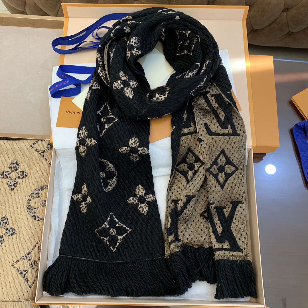 M75885 MONOGRAM GIANT JUNGLE LOGOMANIA SCARF