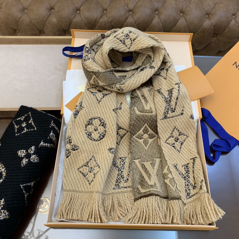 M75885 MONOGRAM GIANT JUNGLE LOGOMANIA SCARF