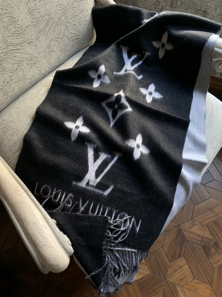 REYKJAVIK GRADIENT SCARF, LOUIS VUITTON LV