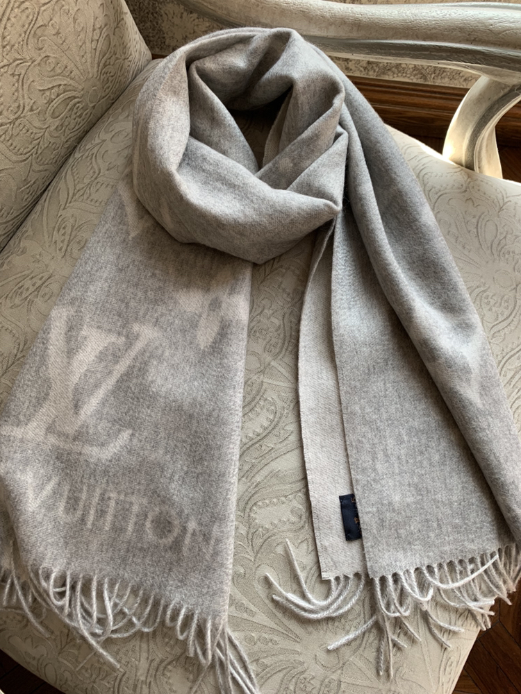 REYKJAVIK GRADIENT SCARF, LOUIS VUITTON LV