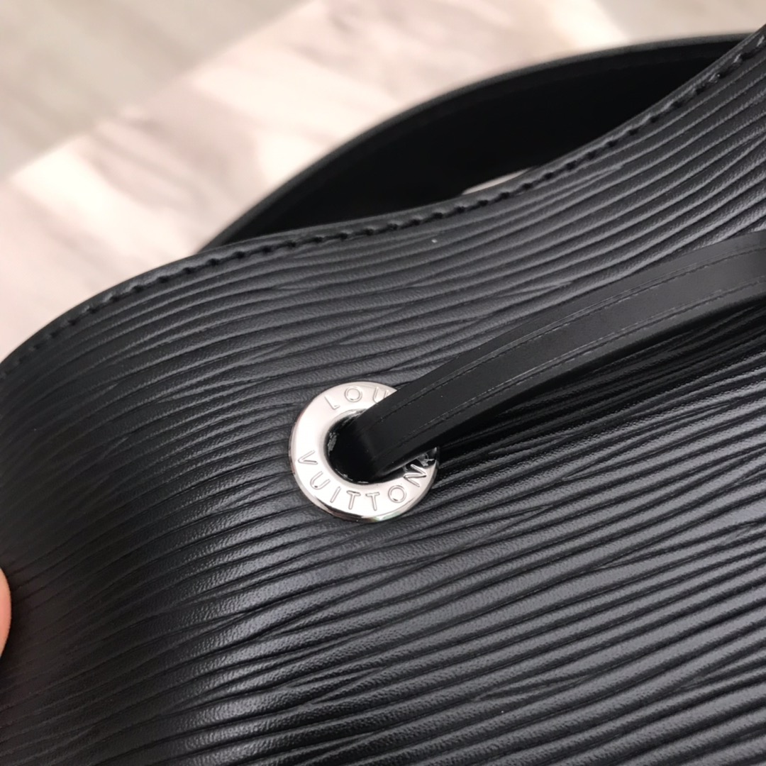 M52853 NÉONOÉ BB, Louis Vuitton LV
