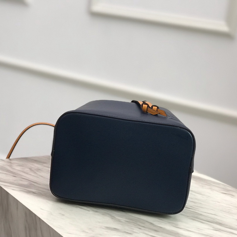 M53610 NÉONOÉ BB, Louis Vuitton LV