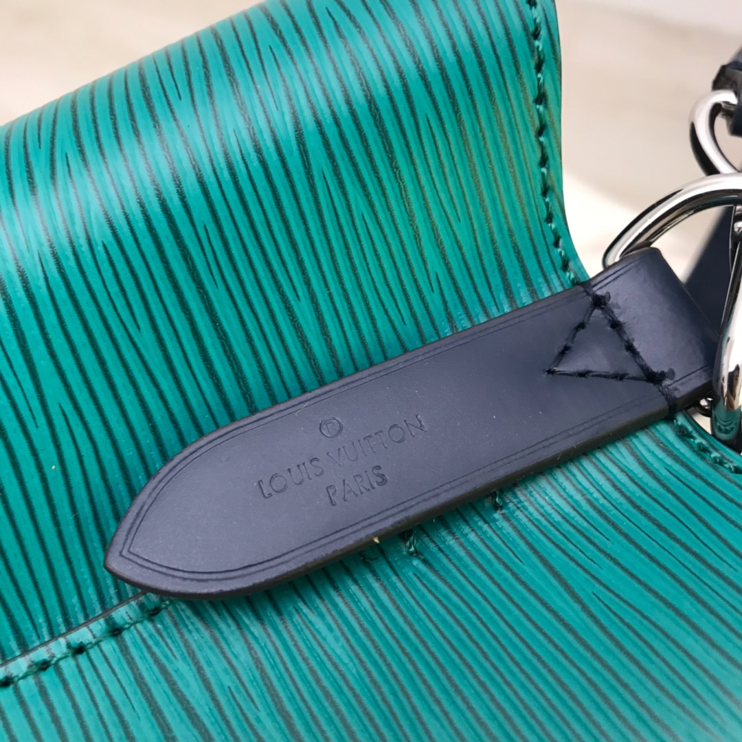 M53612 NÉONOÉ BB, Louis Vuitton LV