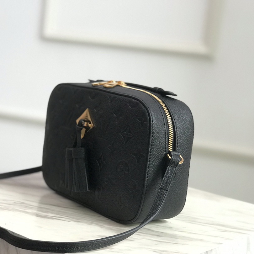 M44593, SAINTONGE, Louis Vuitton LV