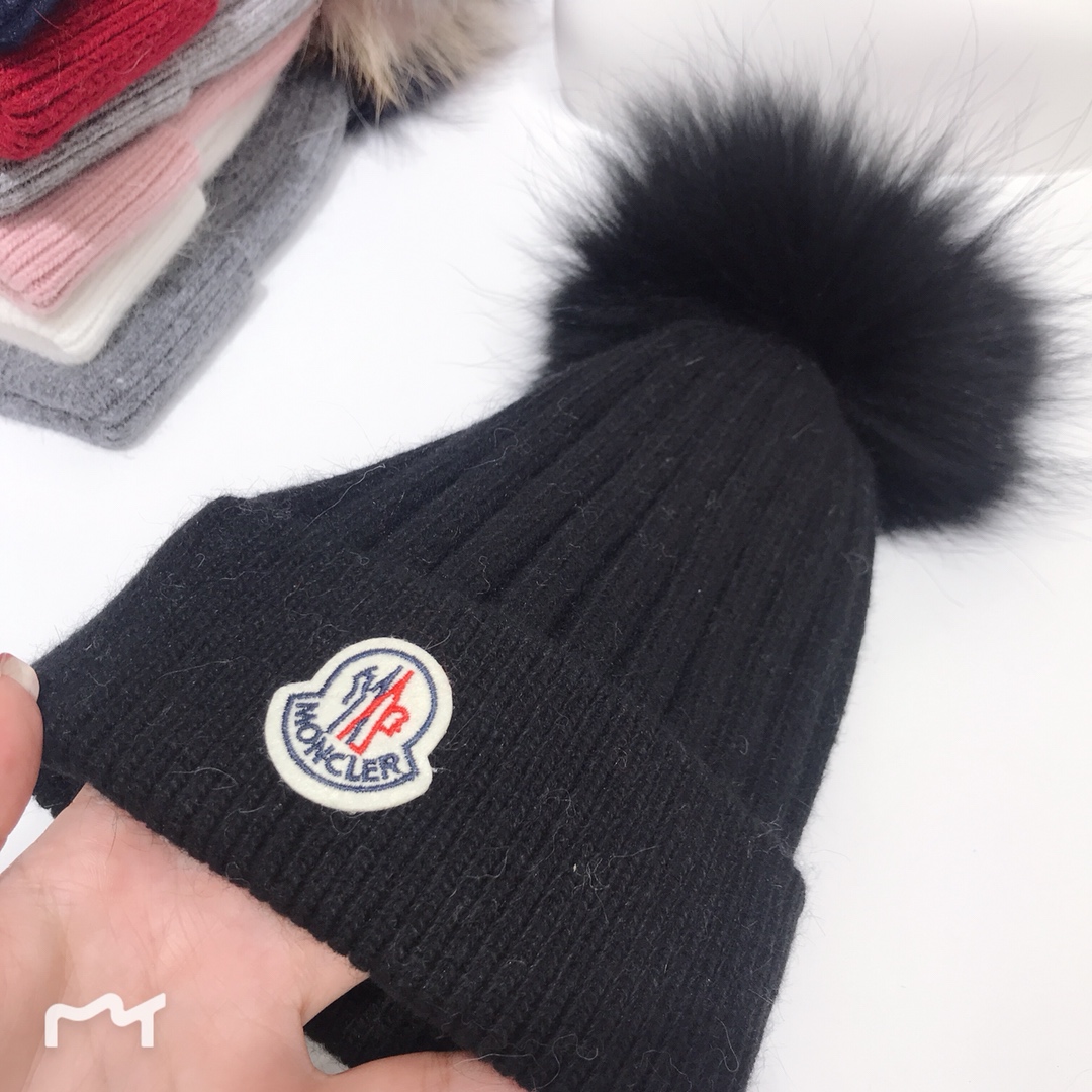 Moncler SKULLIES & BEANIES