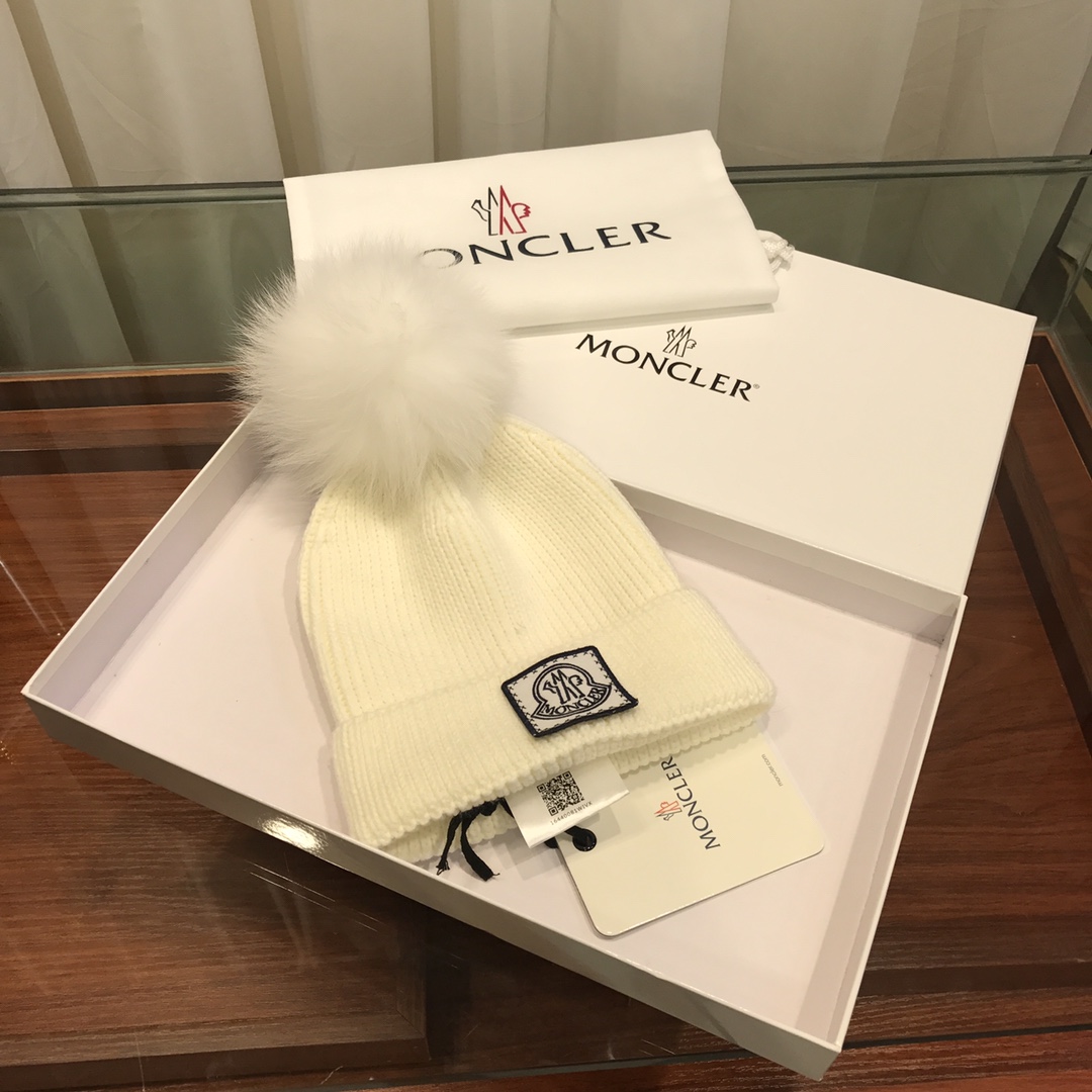 Moncler SKULLIES & BEANIES