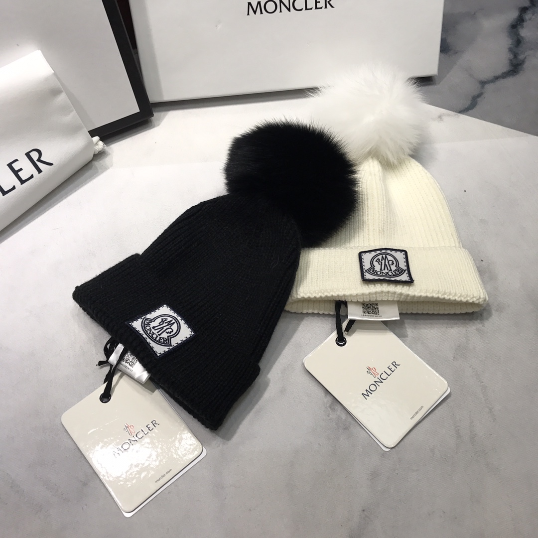Moncler SKULLIES & BEANIES