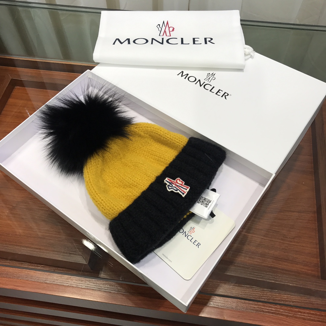 Moncler SKULLIES & BEANIES