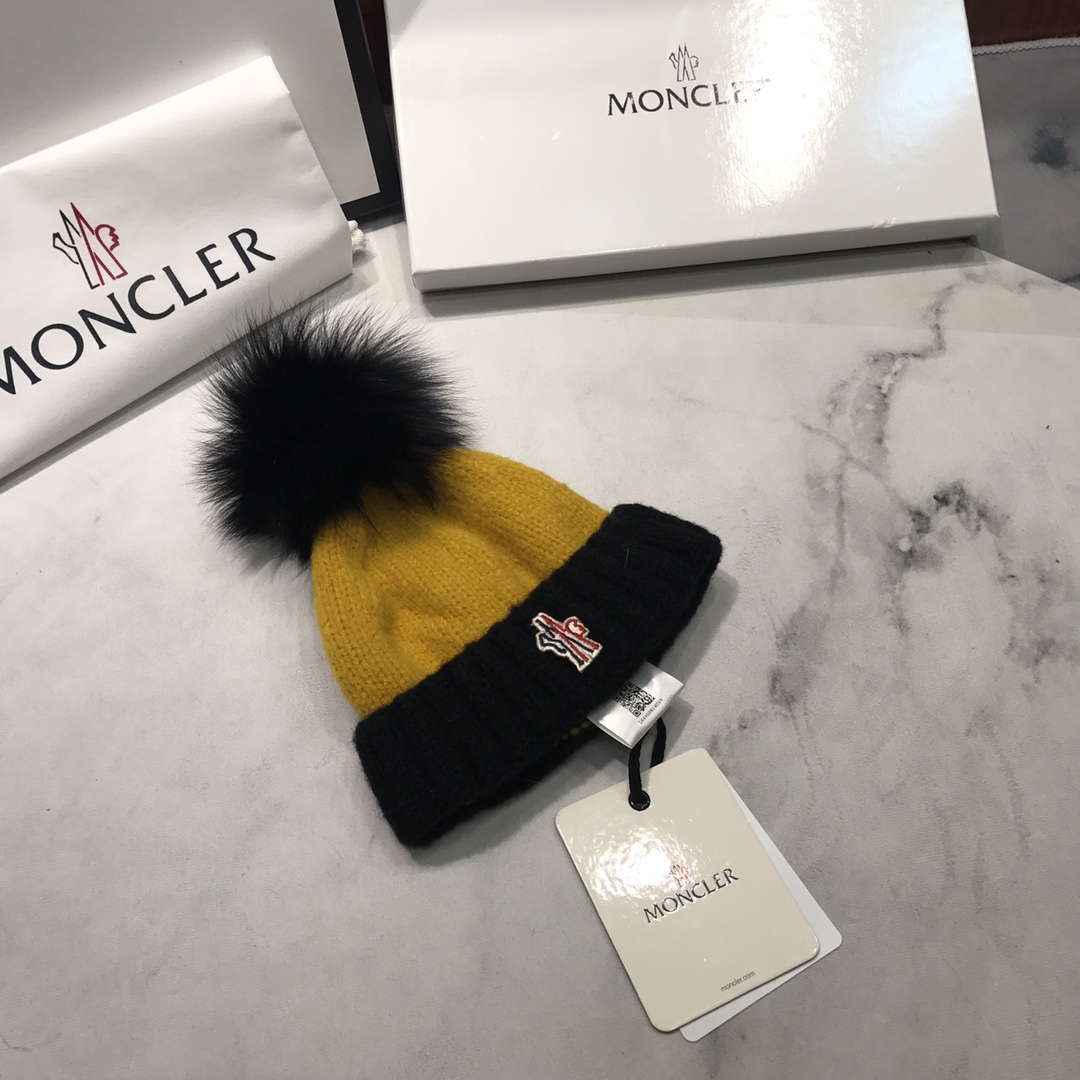 Moncler SKULLIES & BEANIES