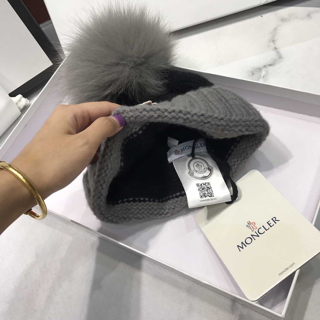 Moncler SKULLIES & BEANIES