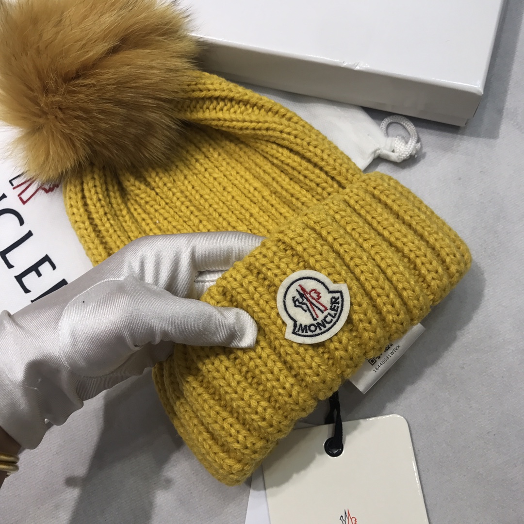 Moncler SKULLIES & BEANIES