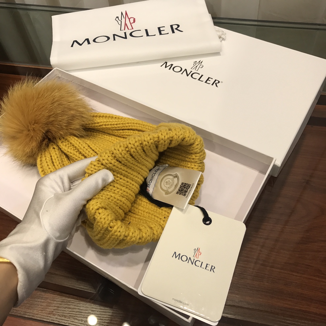 Moncler SKULLIES & BEANIES